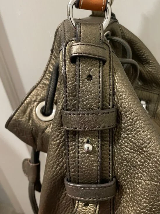 Isaac Mizrahi Live Olive Green Leather Drawstring Shoulder Bag Hobo - Picture 3 of 16